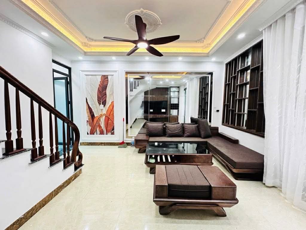 bán gấp nhà phố Lê Đức Thọ , giá siêu tốt