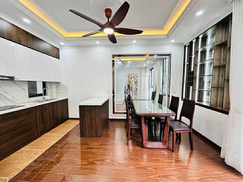 bán gấp nhà phố Lê Đức Thọ , giá siêu tốt