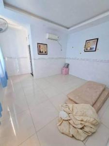 MẶT TIỀN KINH DOANH - ĐƯỜNG TRƯỚC NHÀ 12M - Ô TÔ ĐỖ CỬA - 56M2 - 5 TẦNG - NHÀ MỚI - AN PHÚ ĐÔNG 09.