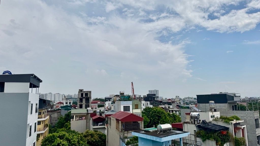 NHÀ BÁT KHỐI LÔ GÓC – Ô TÔ – NGÕ THÔNG KINH DOANH – TẶNG NỘI THẤT – VỊ TRÍ HIẾM