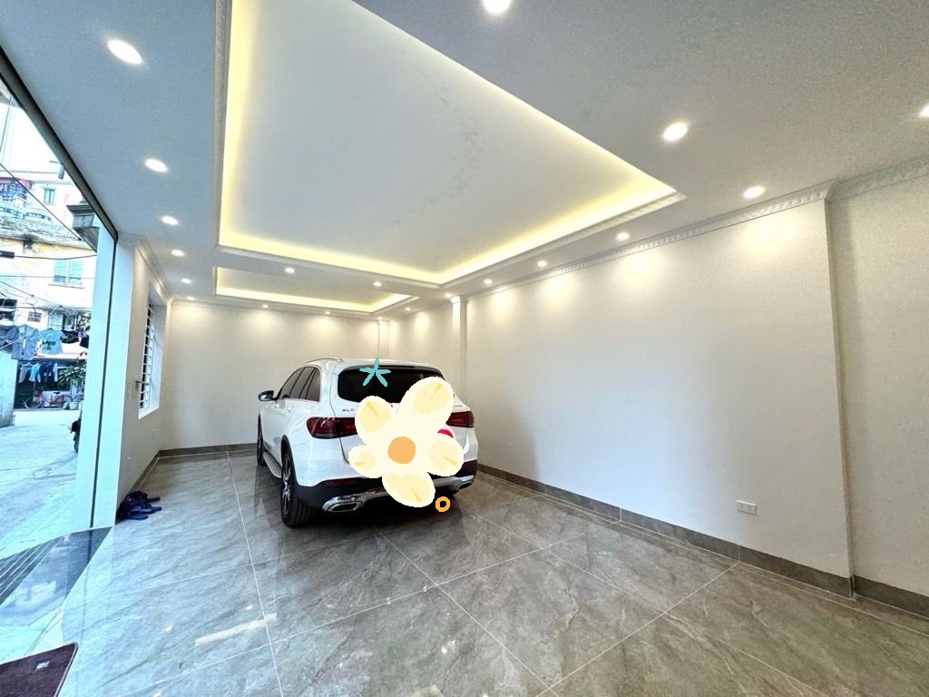 NHÀ BÁT KHỐI LÔ GÓC – Ô TÔ – NGÕ THÔNG KINH DOANH – TẶNG NỘI THẤT – VỊ TRÍ HIẾM