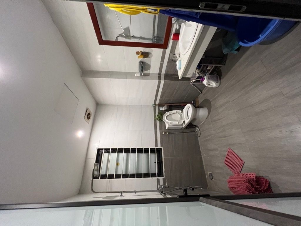 NHÀ BÁT KHỐI LÔ GÓC – Ô TÔ – NGÕ THÔNG KINH DOANH – TẶNG NỘI THẤT – VỊ TRÍ HIẾM