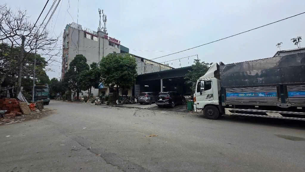 VIP TẠI NHƯ QUỲNH - VĂN LÂM NHÀ 3 TẦNG 86.7M2 CHỈ 8.68 TỶ