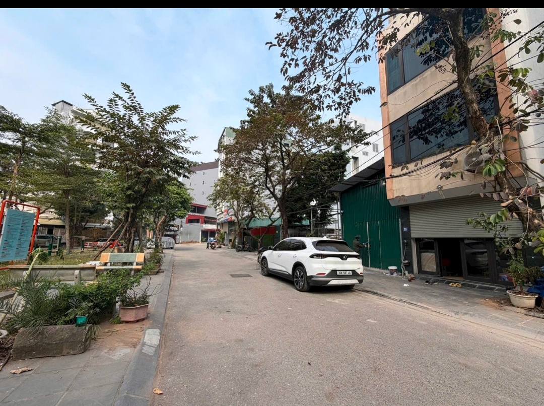 Bán Nhà Cổ Linh Long Biên hàng F0