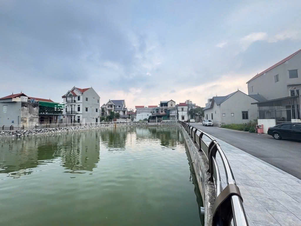 VIP CHÍ TRUNG - VĂN LÂM - VIEW HỒ ĐẸP - LÔ GÓC CHỈ 4.8 TỶ