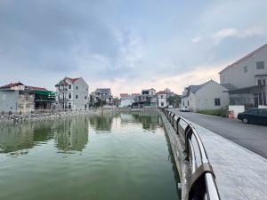 VIP CHÍ TRUNG - VĂN LÂM - VIEW HỒ ĐẸP - LÔ GÓC CHỈ 4.8 TỶ