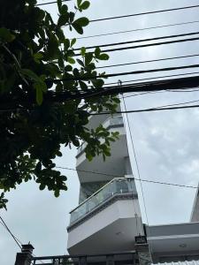 NHÀ MẶT TIỀN KINH DOANH  NHỈNH 6 TỶ. DÒNG TIỀN 15TR/TH. GẦN PHÚ MỸ HƯNG