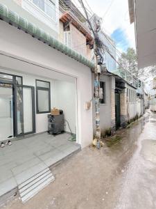 Bán nhà hẻm 1 sẹc, sát ngay Huỳnh Tấn Phát, Phường Tân Thuận Tây, Quận 7, 3 tầng, 54 m2, giá bán 5 tỷ xxx