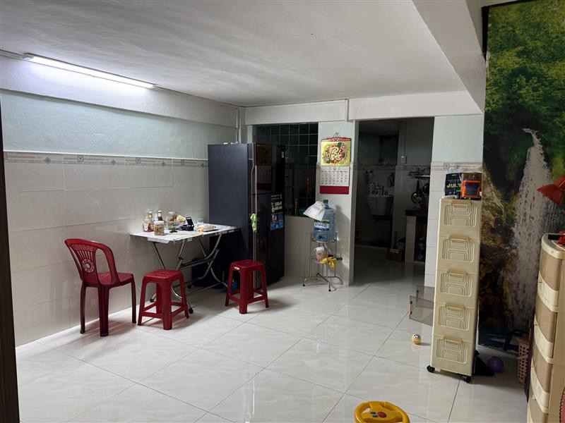 Chủ kẹt gấp bán - Mặt tiền kinh doanh - Ngay Đinh Liệt, Nguyễn Sơn