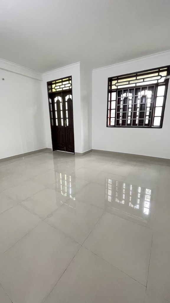 Chủ gấp bán, giảm sâu - Hẻm xe hơi - Nhà 3 tầng - Trường Chinh - Tân Phú