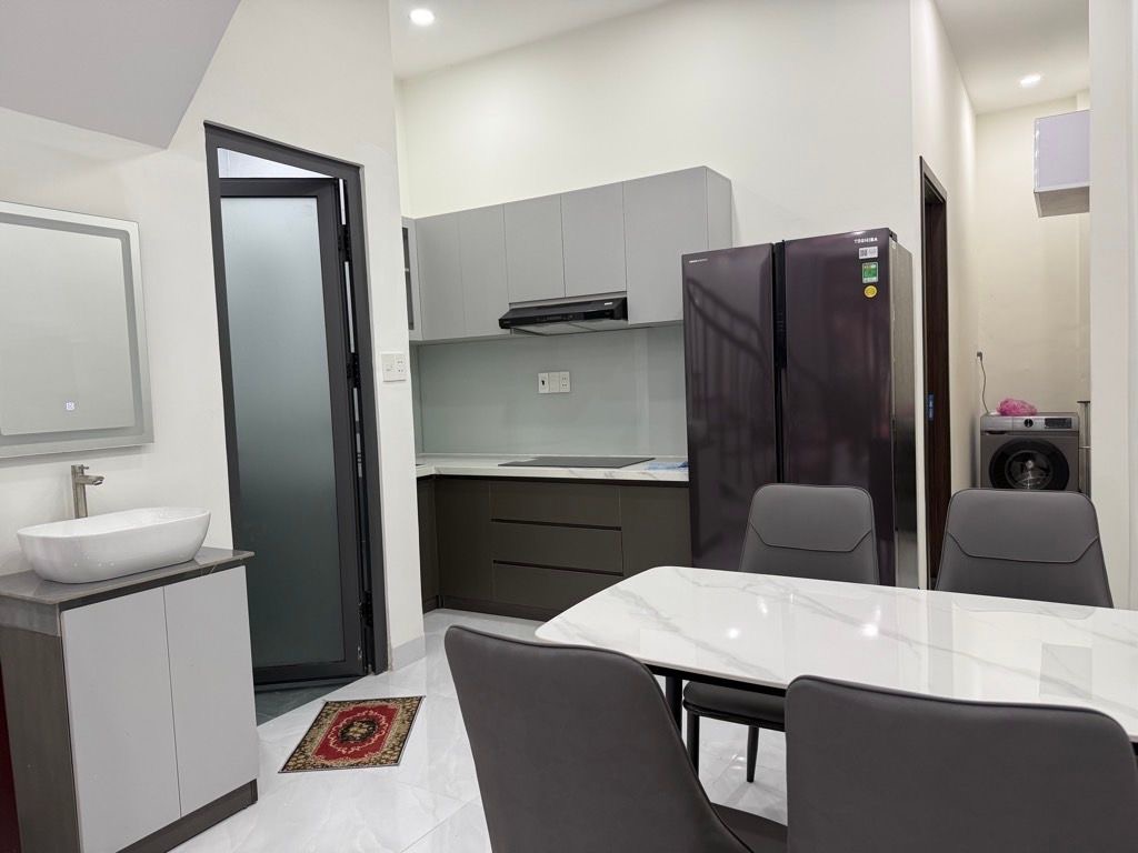 Nhà mới đón tết - Chế Lan Viên, Tân Phú - HXH Thông - Giá dưới 6