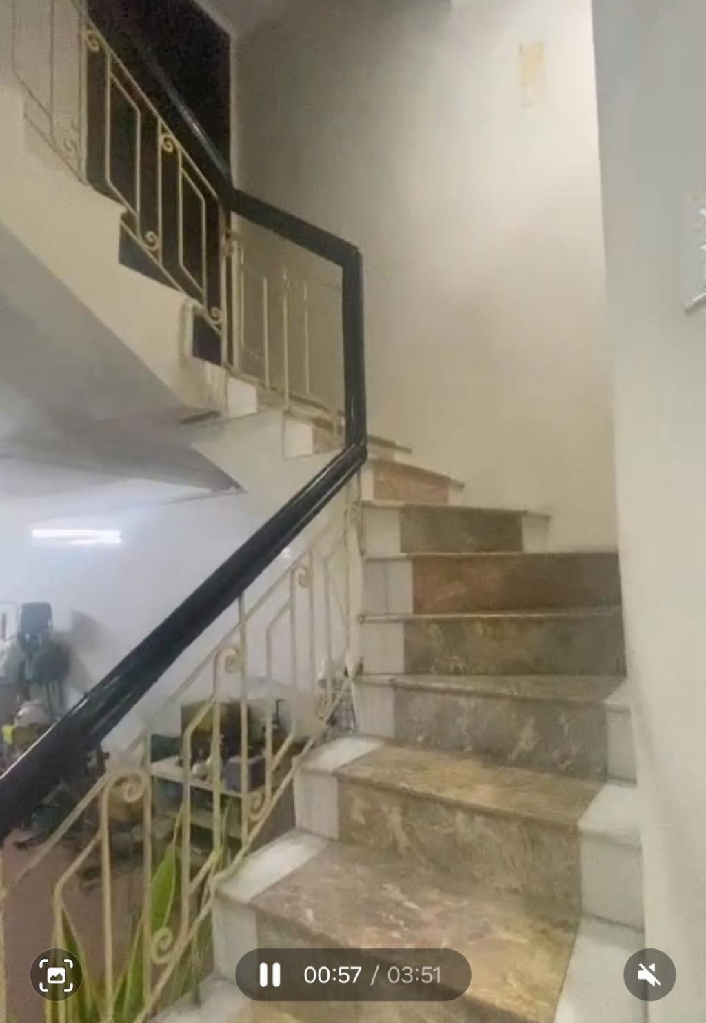 BÁN NHÀ ĐỐNG ĐA,MẶT PHỐ CẠNH NGÃ TƯ GIÁ 14.8 TỶ TẶNG CHO AI CẦN KINH DOANH MẶT PHỐ – LÔ GÓC – KINH DOANH