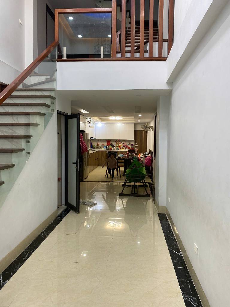 BÁN ĐỐNG ĐA MẶT NGÕ NHÀ HOÀN THIỆN GỌN GÀNG – ĐƯỢC CHỦ SỬ DỤNG GIỮ GÌN