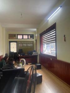 BÁN NHÀ ĐỐNG ĐA,MẶT PHỐ CẠNH NGÃ TƯ GIÁ 14.8 TỶ TẶNG CHO AI CẦN KINH DOANH MẶT PHỐ – LÔ GÓC – KINH DOANH