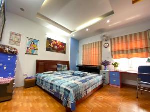 Mặt Phố Ba Đình, Giá Đầu Tư Ngon, Chủ Nợ Bank Sâu