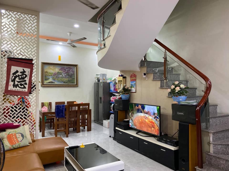 BÁN GẤP NHÀ HAI BÀ TRƯNG