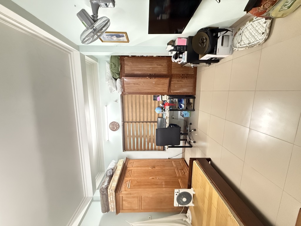 Nhà yên Nghĩa 38.6m2,5 tầng , nhà mới ,ô tô đỗ cửa