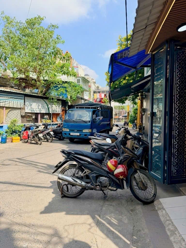 Nhà sát Cityland GV, hẻm xe tải thông, tiện KD, giá nhỉnh 3 tỷ