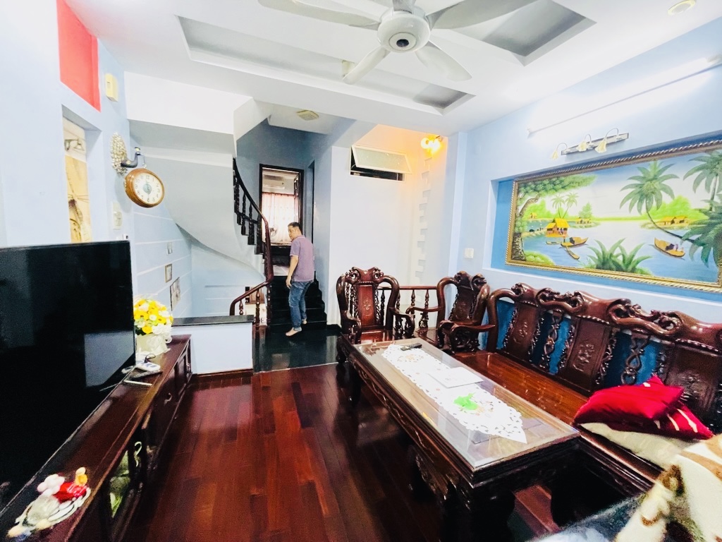 SIÊU PHẨM NHÀ ĐẸP Đường Thạnh Xuân 22- 87m2-4Tầng- Gia chi 6,8 TỶ TL