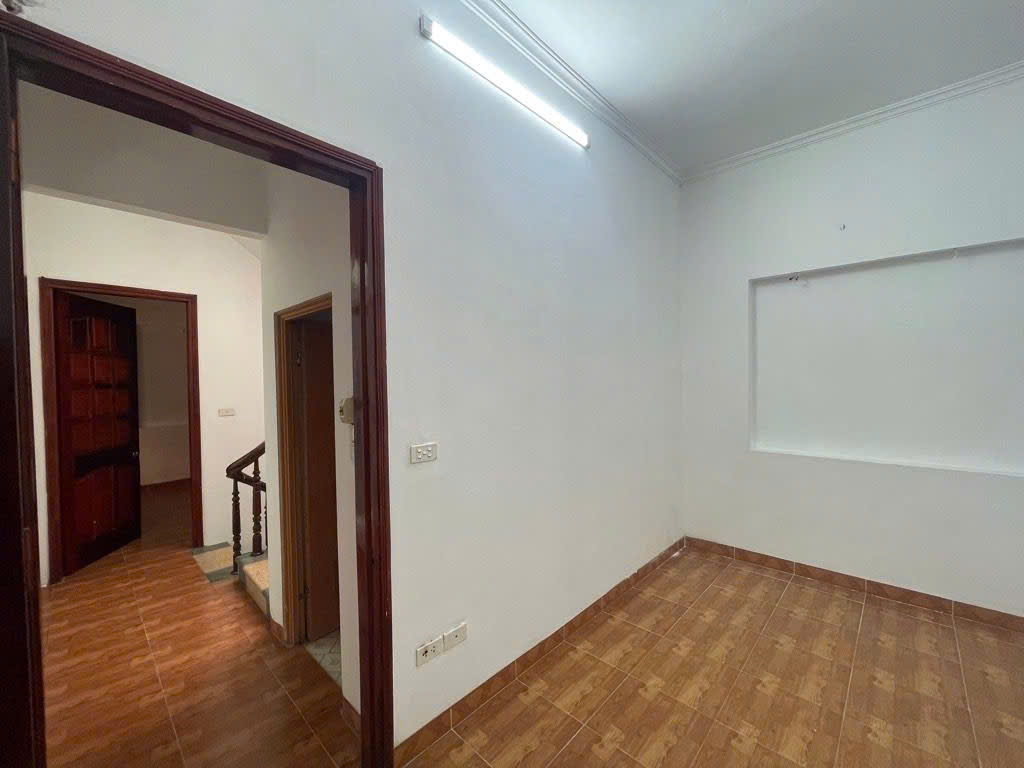 NHÀ MỸ ĐÌNH ĐẸP NGÕ RỘNG, 4 TẦNG MT 5M CHỈ HƠN 8 TỶ