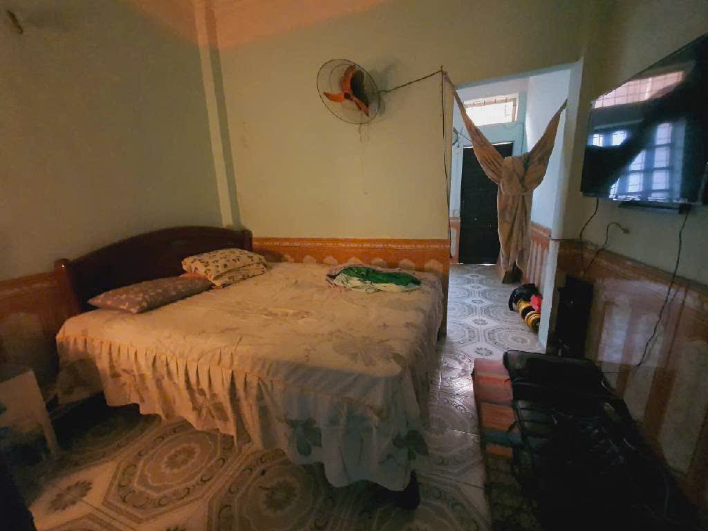 Bán nhà Khương Trung, Ba gác xe máy tránh nhau, 42m2, nhỉnh 8 tỷ có thương lượng