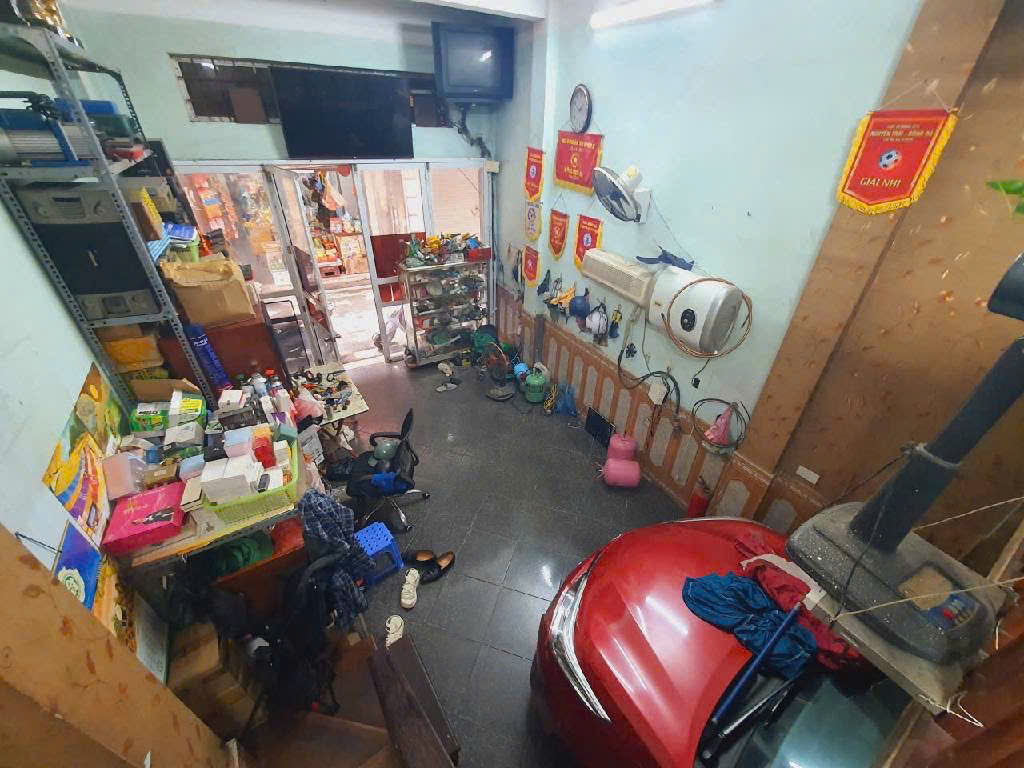 Bán nhà Khương Trung, Ba gác xe máy tránh nhau, 42m2, nhỉnh 8 tỷ có thương lượng