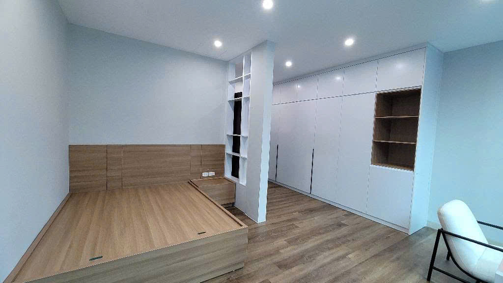 Bán nhà HIẾM Nguyễn Thị Định, 42m2, giá nhỉnh 14 tỷ