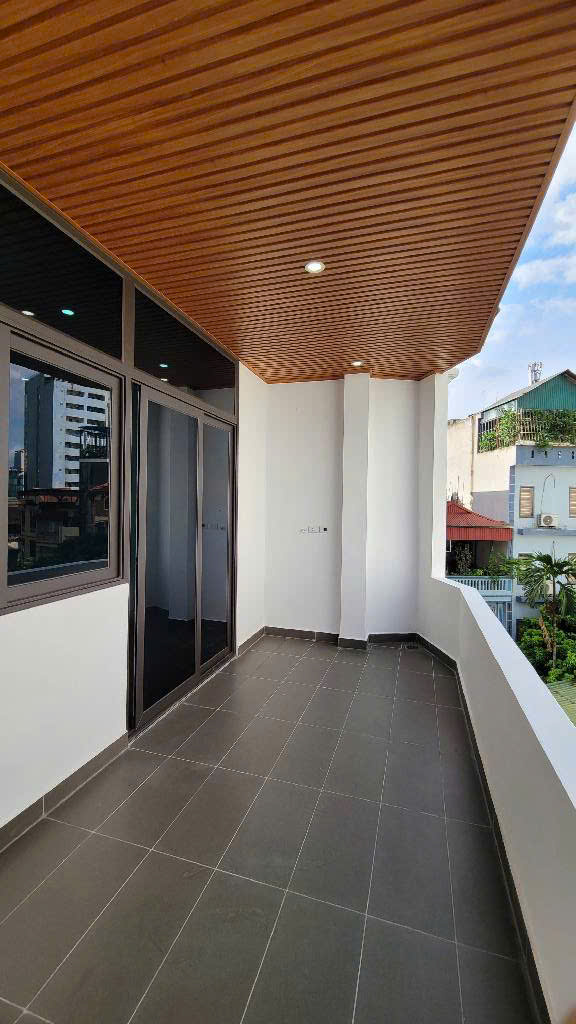 Bán nhà HIẾM Nguyễn Thị Định, 42m2, giá nhỉnh 14 tỷ