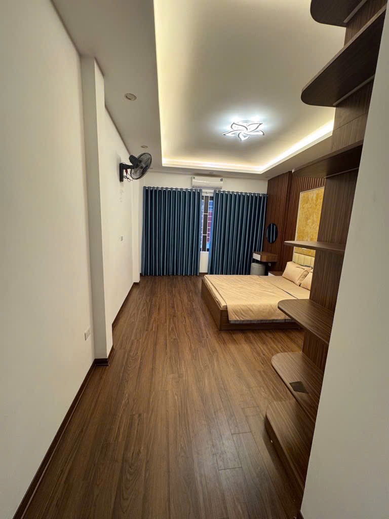 NHÀ ĐẸP TRUNG TÂM HOÀNG MAI sầm uất  7x tỷ