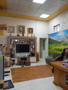 Bán nhà 3 tầng ngõ Phạm Văn Đồng