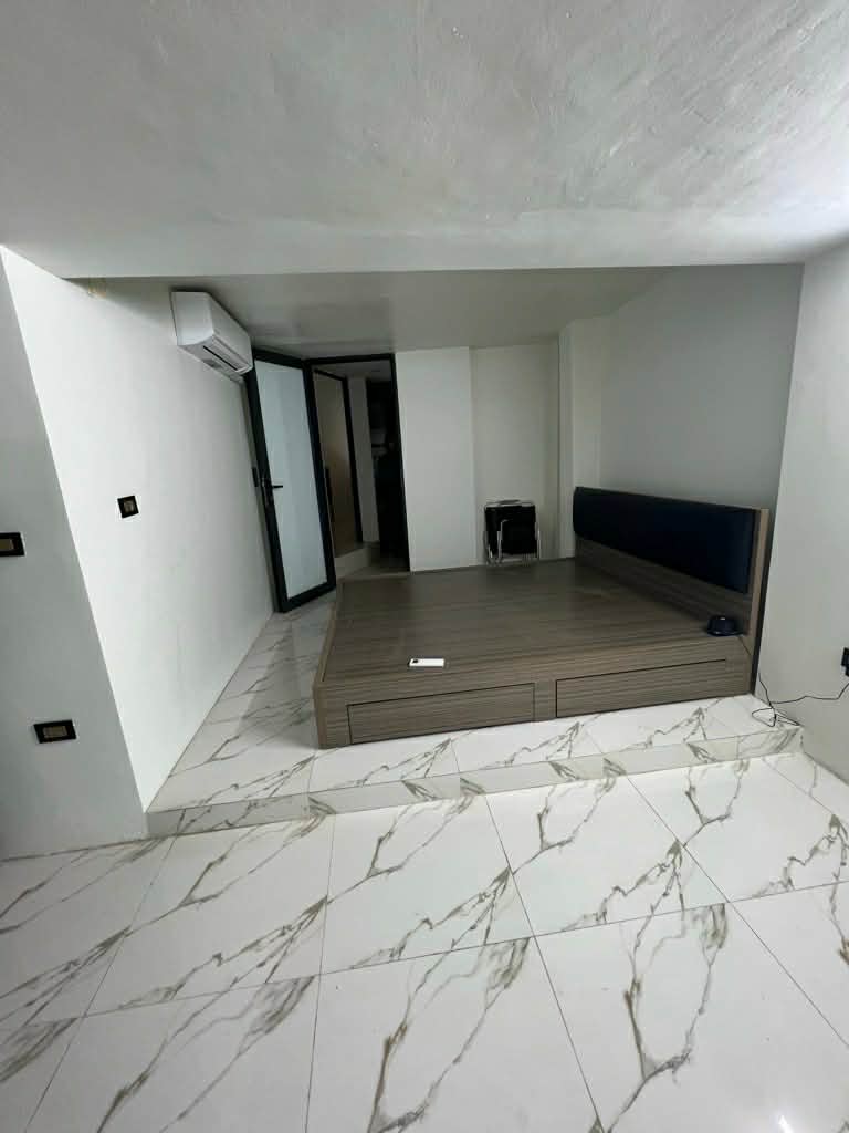 MẶT PHỐ - DÒNG TIỀN THUÊ 36TR/1 THÁNG - ĐỐI DIỆN GA HÀ NỘI