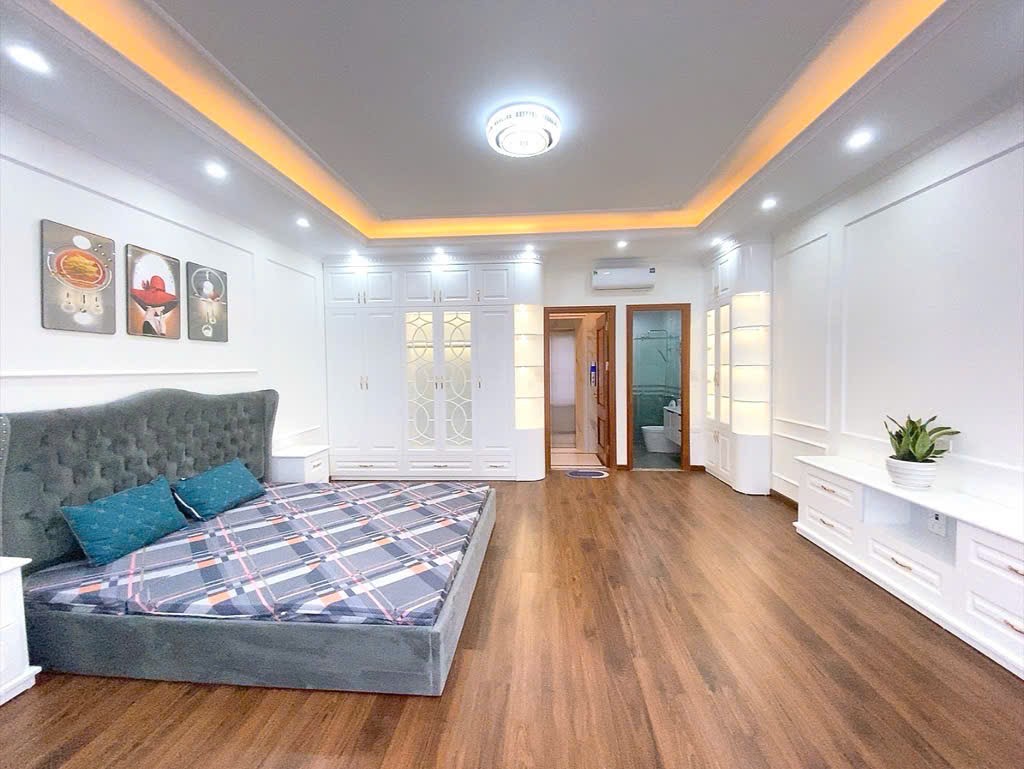 NHÀ ĐẸP TRUNG TÂM HÀ ĐÔNG sầm uất 7x tỷ