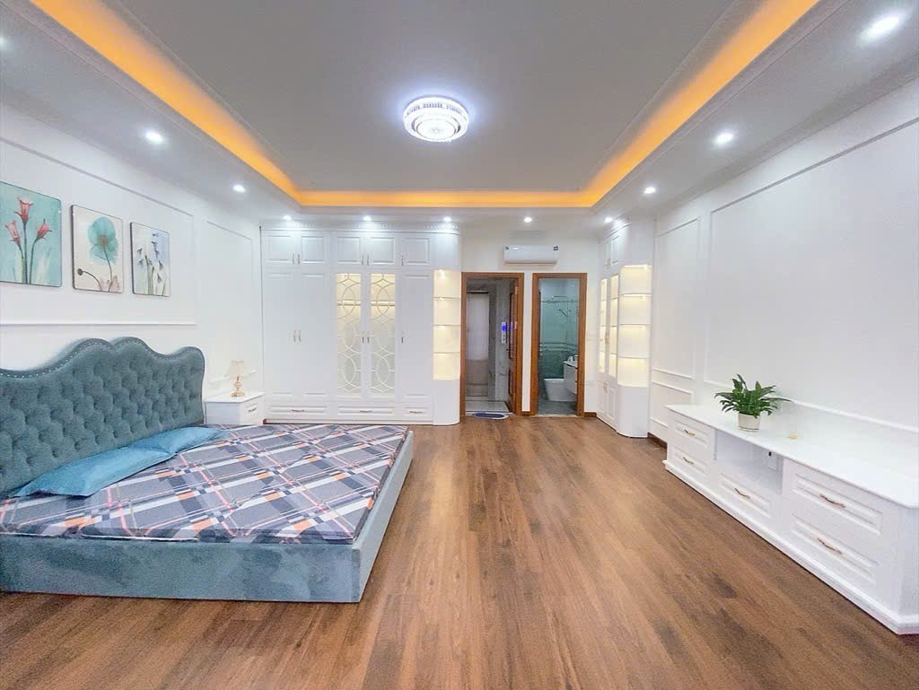 NHÀ ĐẸP TRUNG TÂM HÀ ĐÔNG sầm uất 7x tỷ