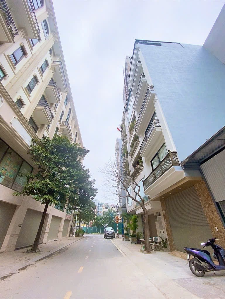 NHÀ ĐẸP TRUNG TÂM HÀ ĐÔNG sầm uất 7x tỷ