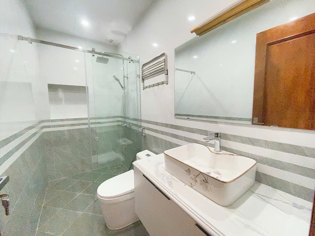 NHÀ ĐẸP TRUNG TÂM HÀ ĐÔNG sầm uất 7x tỷ