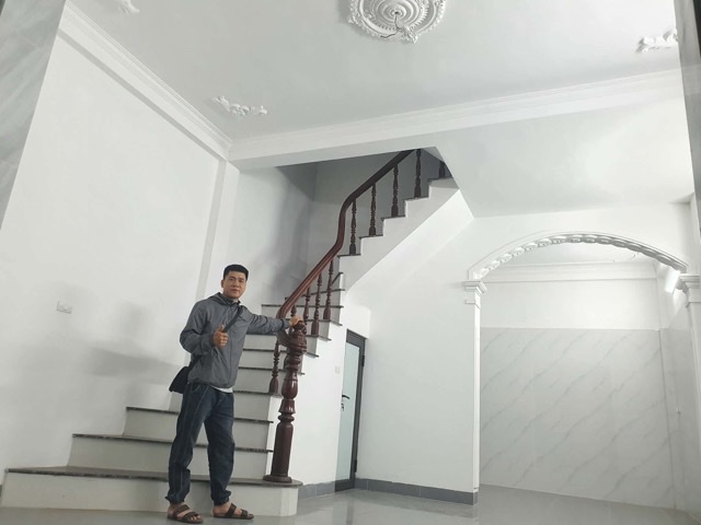 Bán nhà mặt ngõ giáp nhị