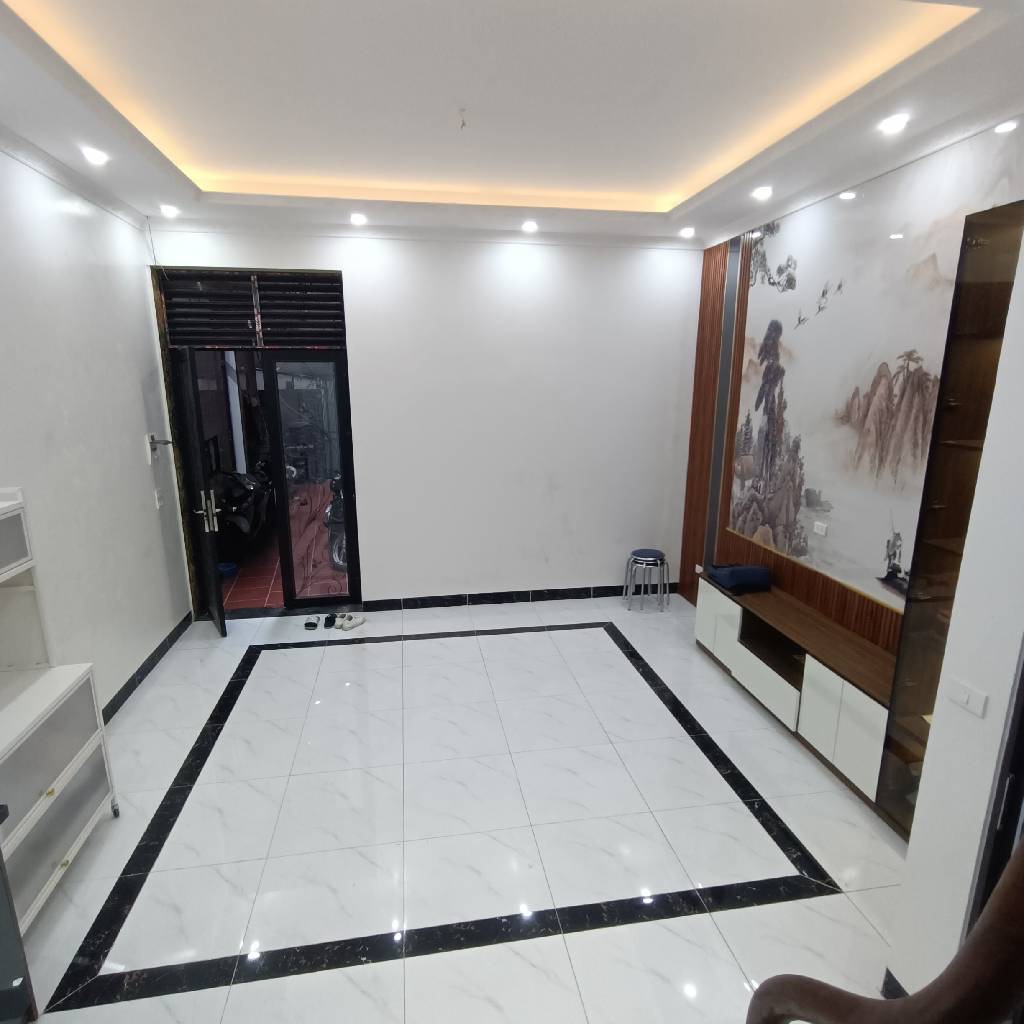 Bán Gấp nhà xây mới đầy đủ nội thất 0839316661