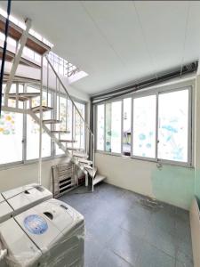 Bán Gấp Nhà Lô góc