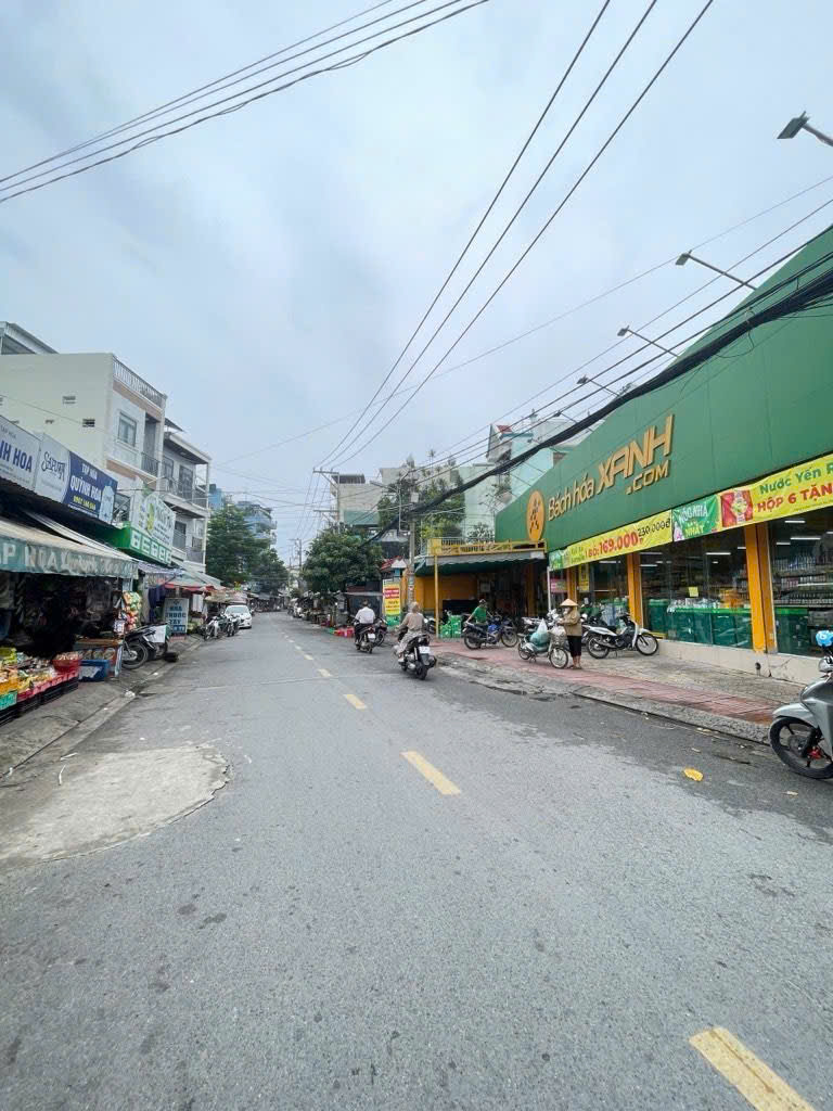 Vị trí cực hiếm – MẶT TIỀN LÊ THỊ NHO