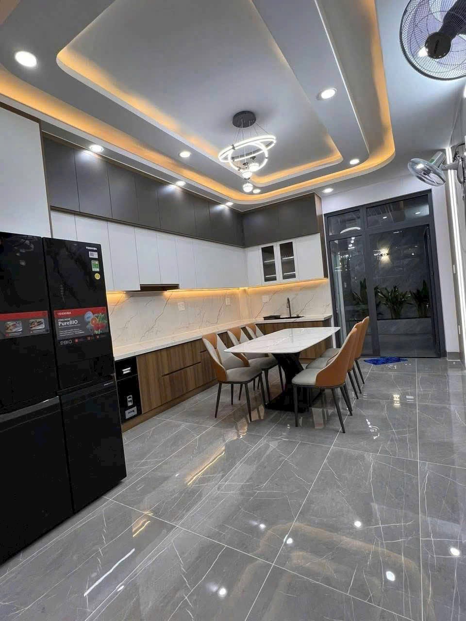 NHỈNH 25 TỶ CÓ NGAY NHÀ 4 TẦNG, Ô TÔ ĐỖ CỬA MẶT PHỐ LÁNG HẠ TRUNG TÂM ĐỐNG ĐA