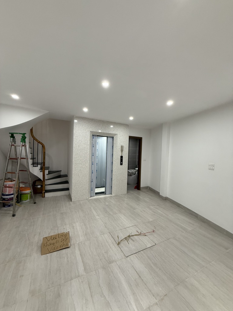 ĐỐNG ĐA- NGÕ NÔNG- NHÀ MỚI XÂY