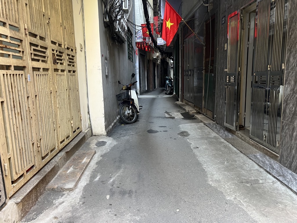 TÔN ĐỨC THẮNG – BÁN ĐẤT TẶNG NHÀ 2 TẦNG – 50 M2