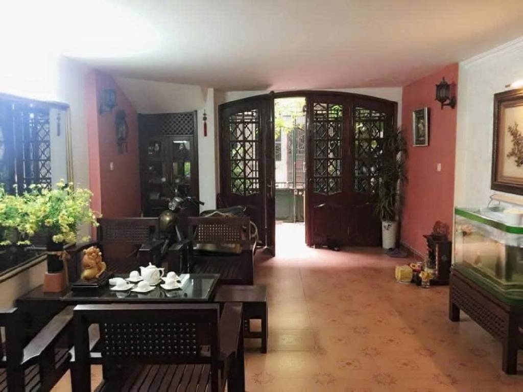 1.	CHỈ HƠN 13 TỶ TỶ CÓ NGAY NHÀ 4 TẦNG, Ô TÔ ĐỖ CỬA TRUNG TÂM ĐỐNG ĐA, 5 PHÚT RA VĂN MIẾU.