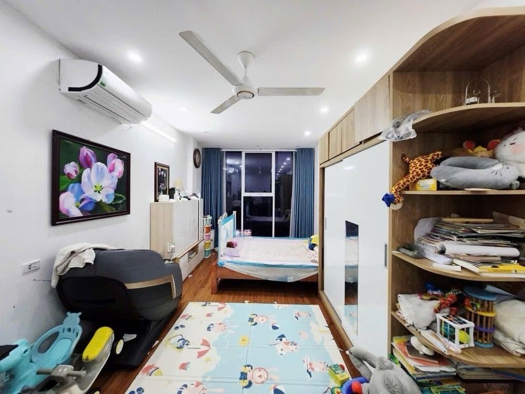 MẶT PHỐ KHÂM THIÊN – NHÀ XINH – GIÁ CŨNG XINH