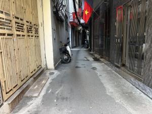 TÔN ĐỨC THẮNG – BÁN ĐẤT TẶNG NHÀ 2 TẦNG – 50 M2