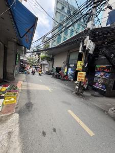 NGỢP BANK – MẶT ĐƯỜNG ĐÊ LA THÀNH, ĐỐNG ĐA – GIÁ SIÊU HẤP DẪN