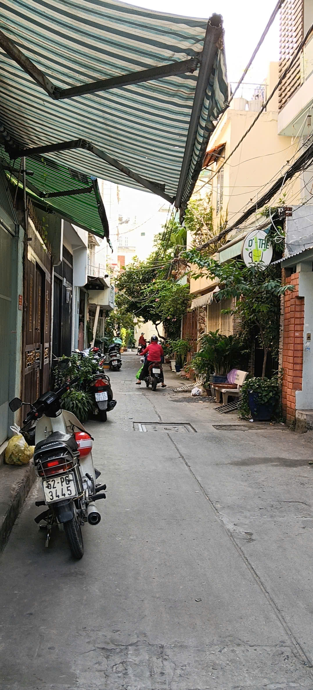 NHÀ LÔ GÓC - 2 MẶT TIỀN HẺM -  TÂN BÌNH