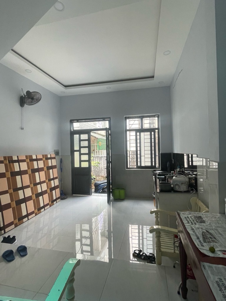 Chính chủ cần bán nhà tại ngõ 308 Nguyễn Tri Phương, Quận 10
