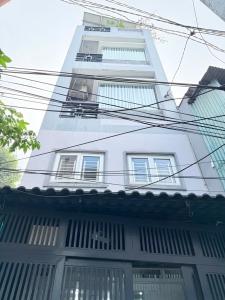 Bán nhà 5 tầng lầu trung tâm Quận 11