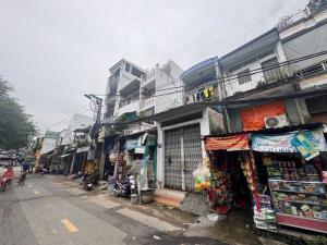 Bán nhà 3 tầng mặt bằng hẻm Lò Siêu